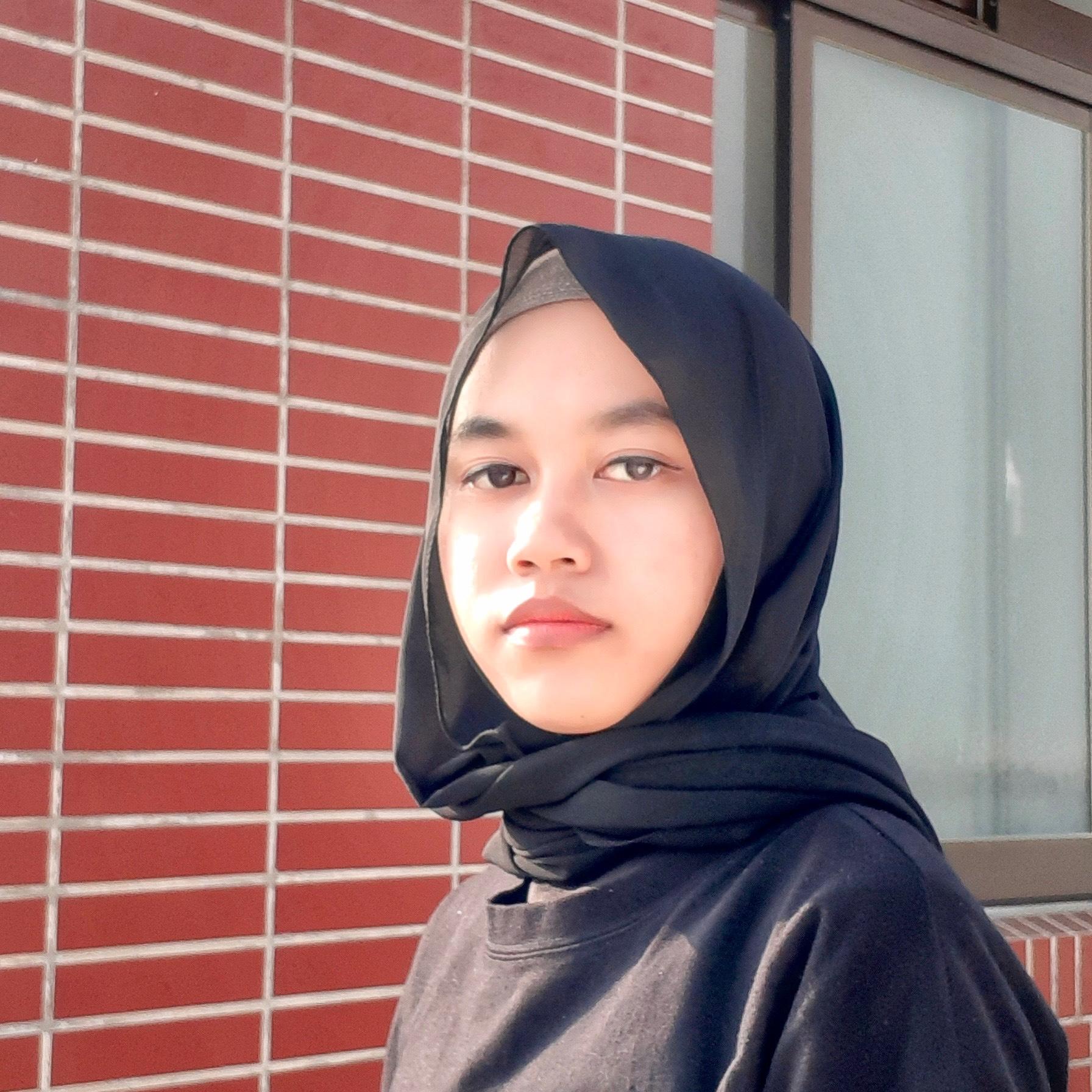 Khozainul Ngulumil Istikhoiyah