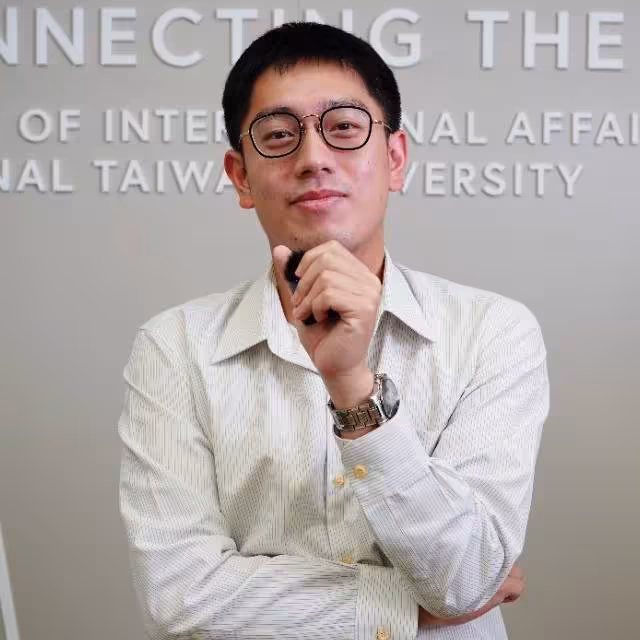 Tzu-Yang Huang