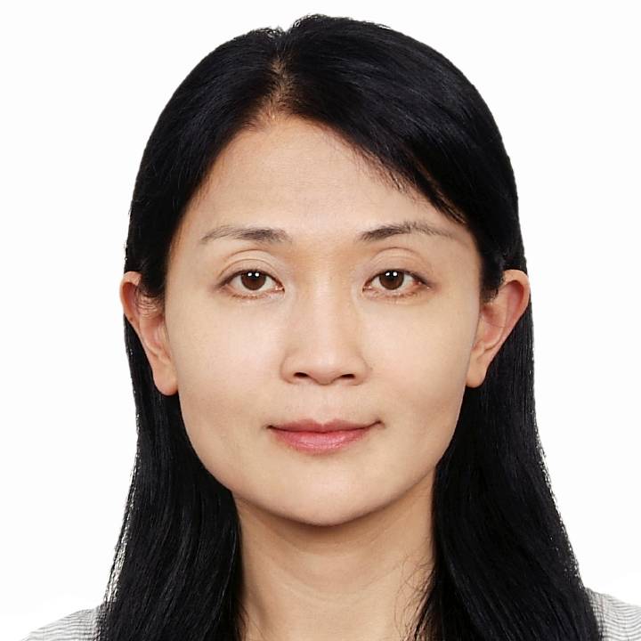 Yu-Fang Hsiung