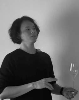 KUANG-CHAO CHANG