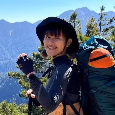 SIEW YI SHEE